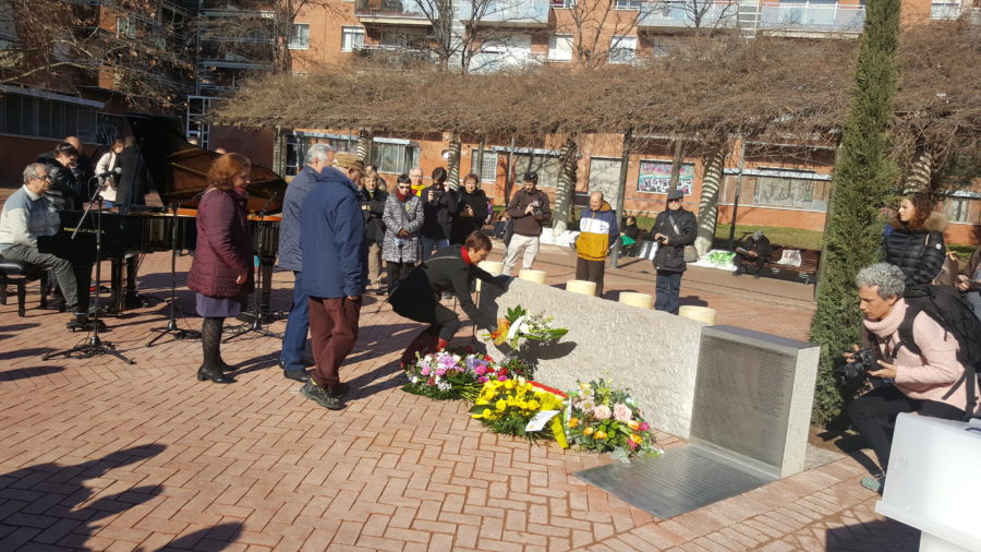 homenatge als assassinats pel feixisme i en particular als sabadellencs assassinats a Mauthausen